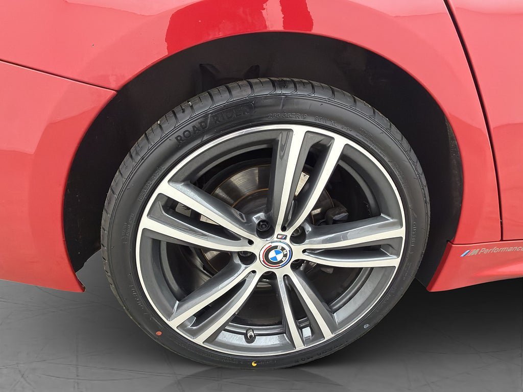 Vehicle Image 36