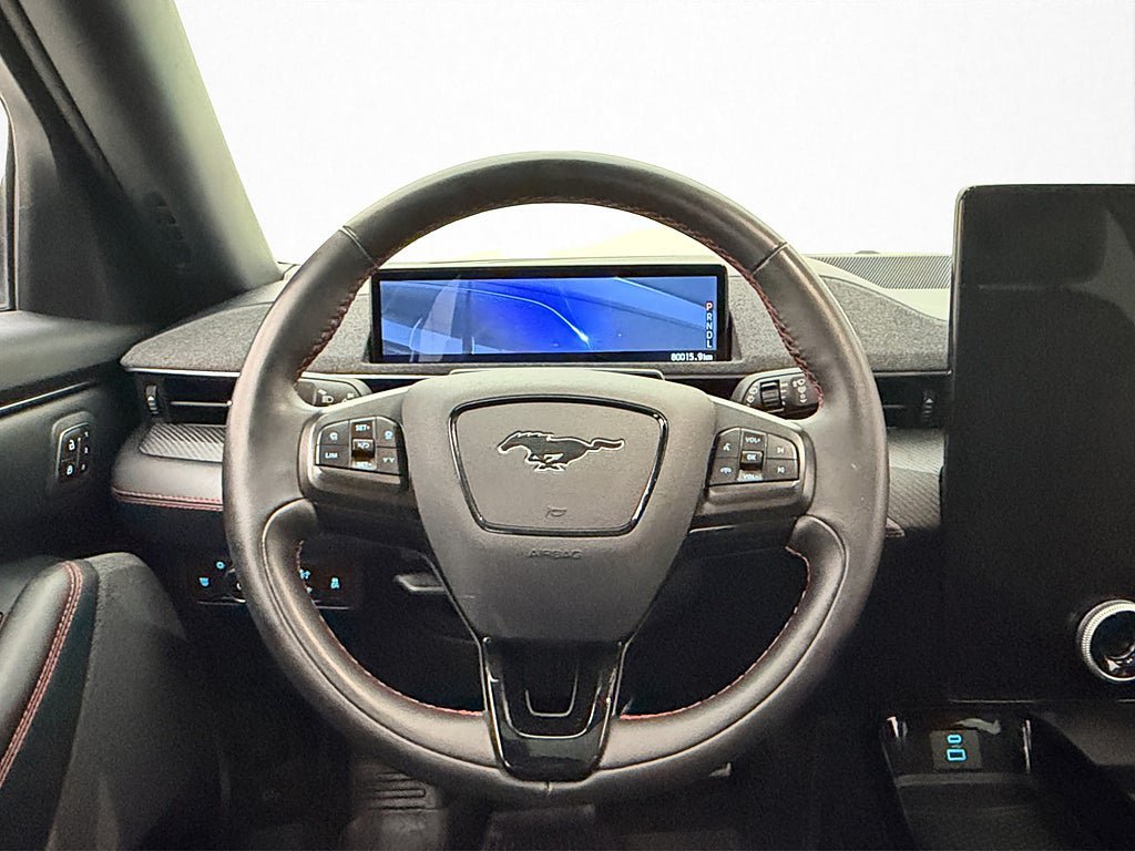 Vehicle Image 23