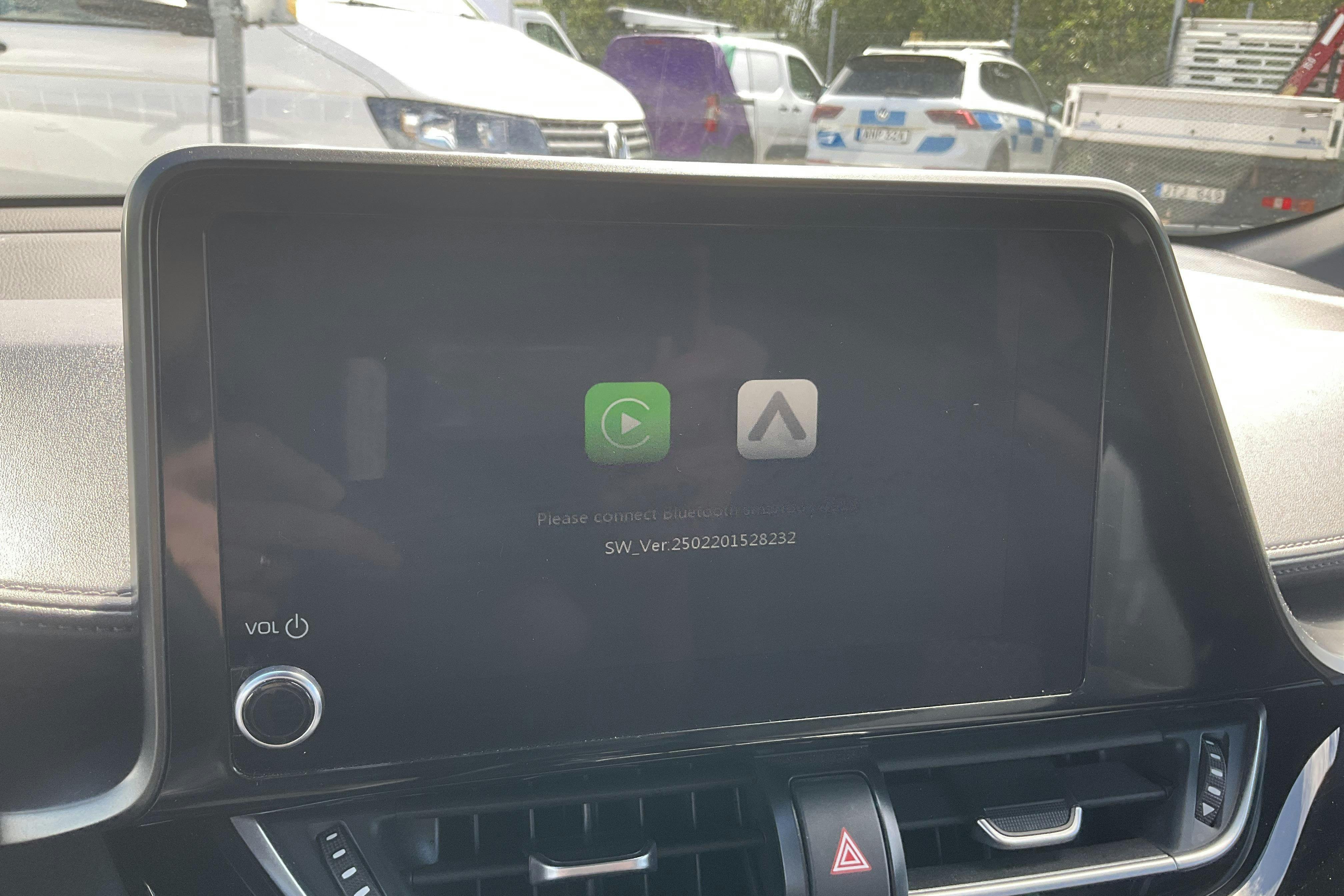 Vehicle Image 12