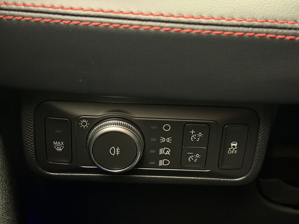 Vehicle Image 27