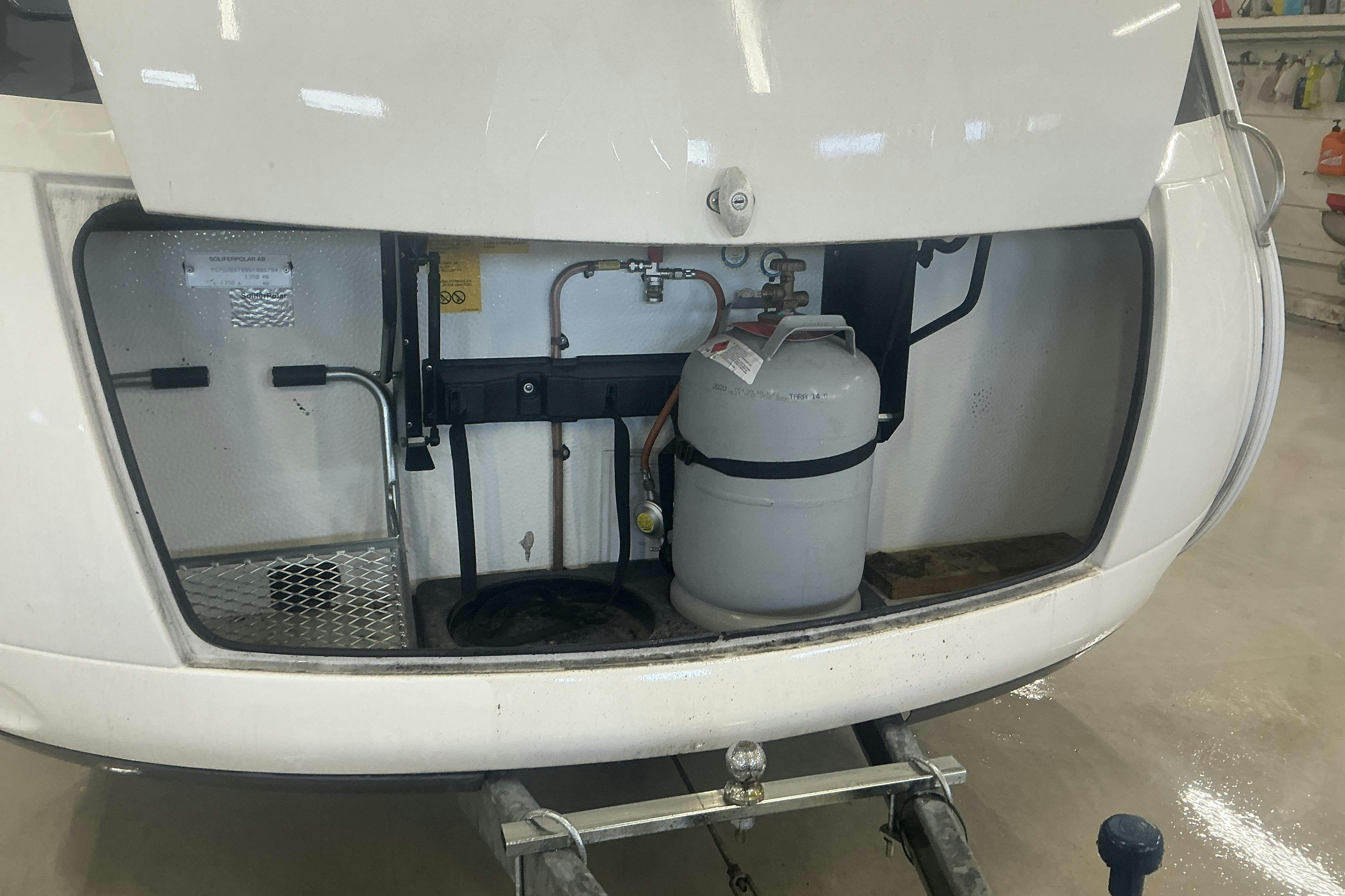 Vehicle Image 19