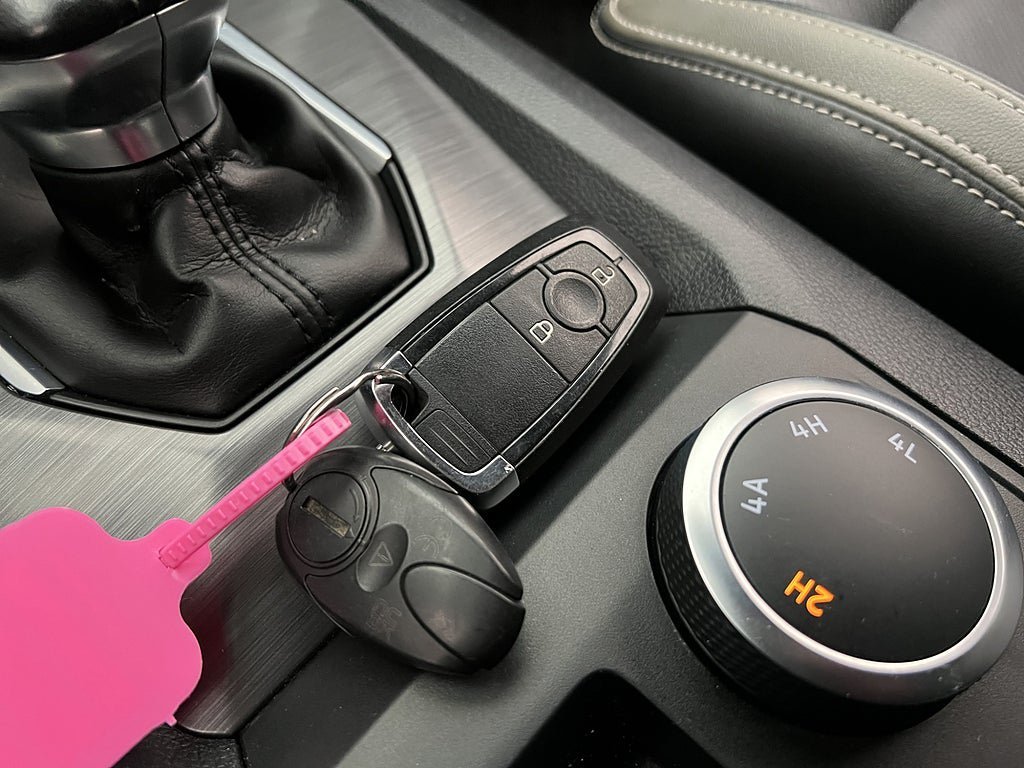 Vehicle Image 30