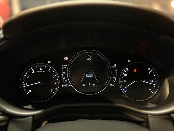 Vehicle Image 16