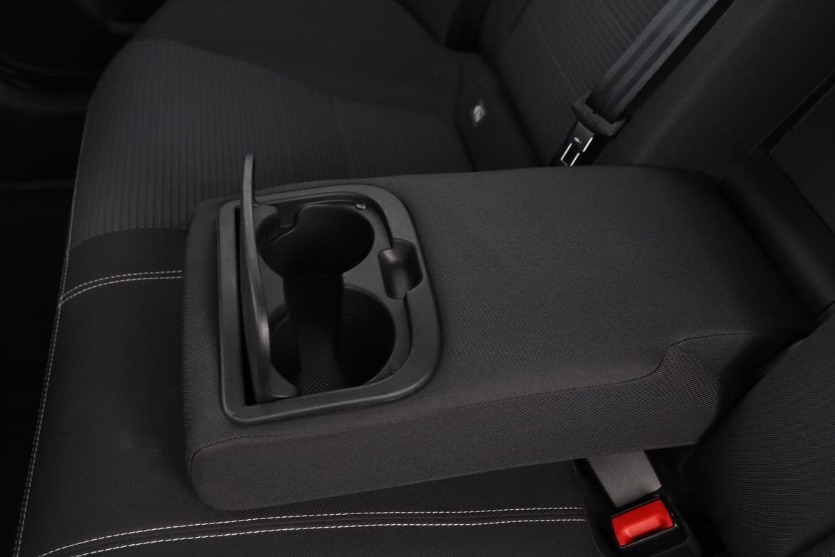 Vehicle Image 33
