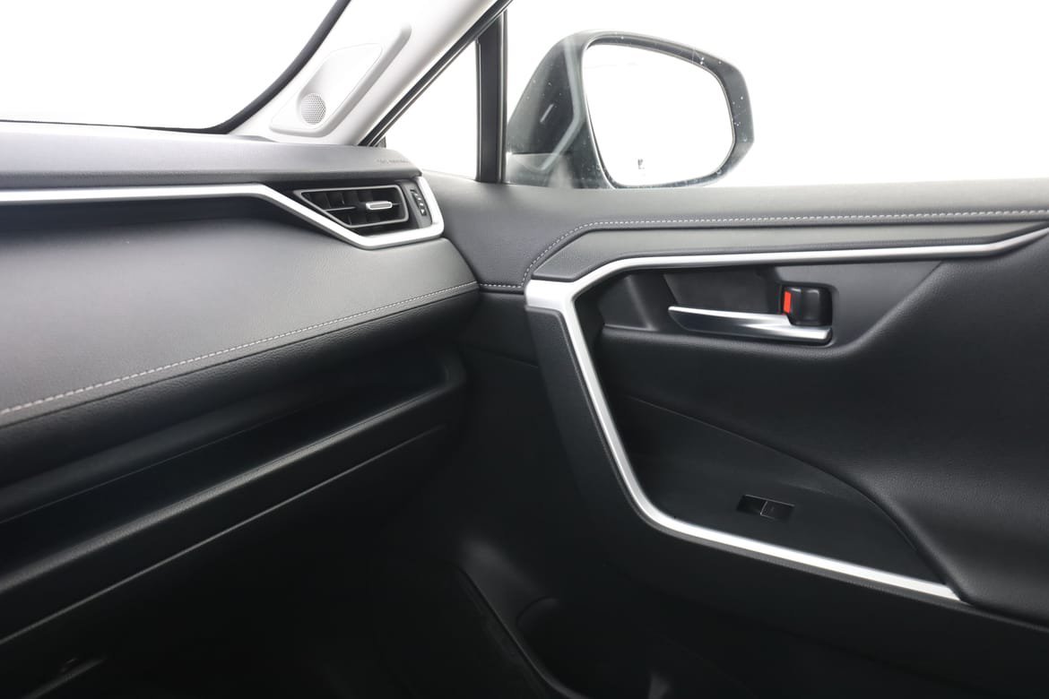 Vehicle Image 37