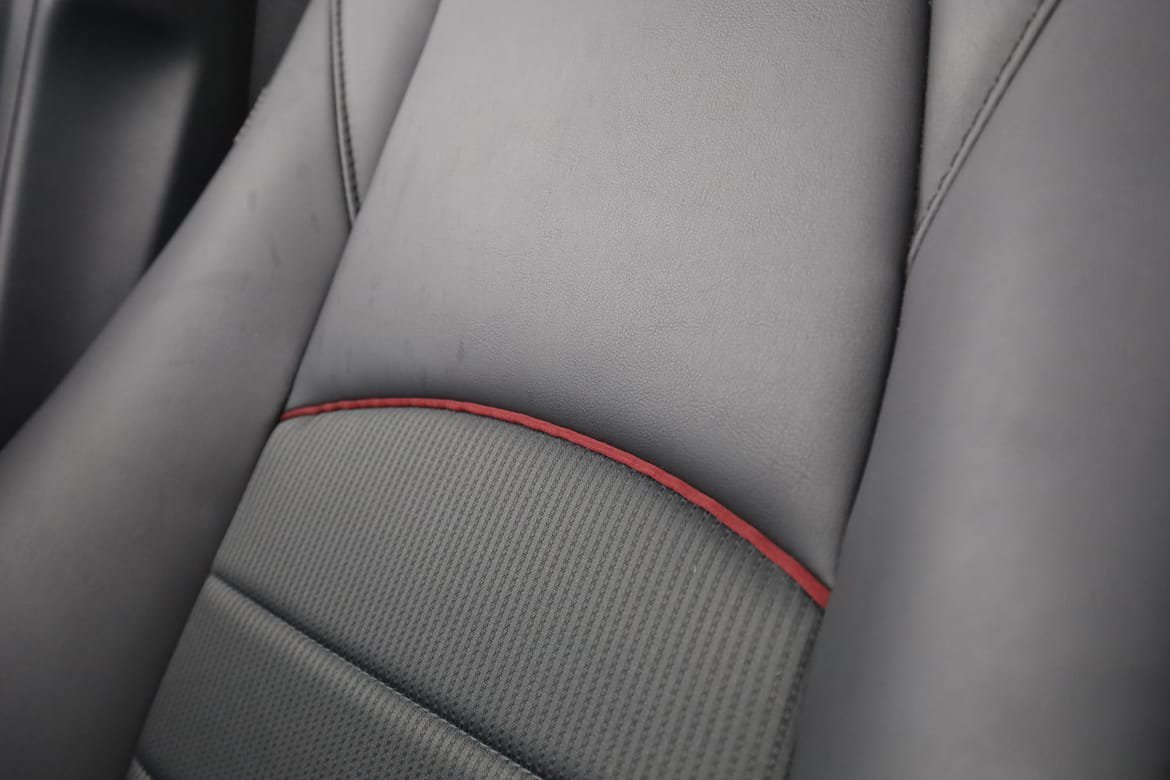 Vehicle Image 28