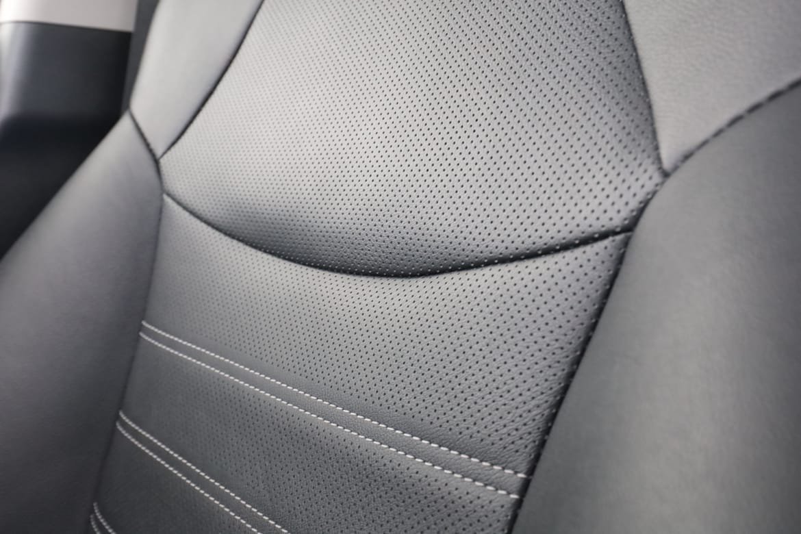 Vehicle Image 38