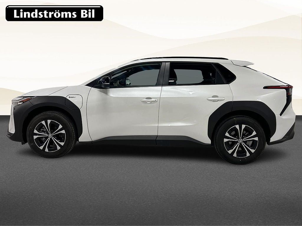 Vehicle Image 6