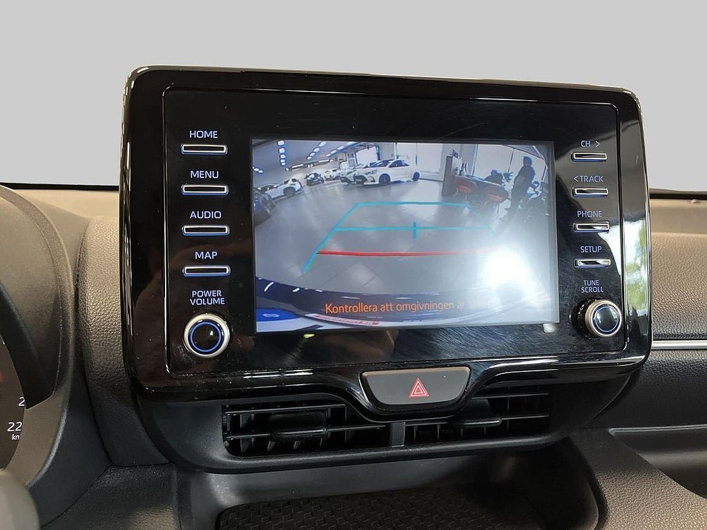 Vehicle Image 17