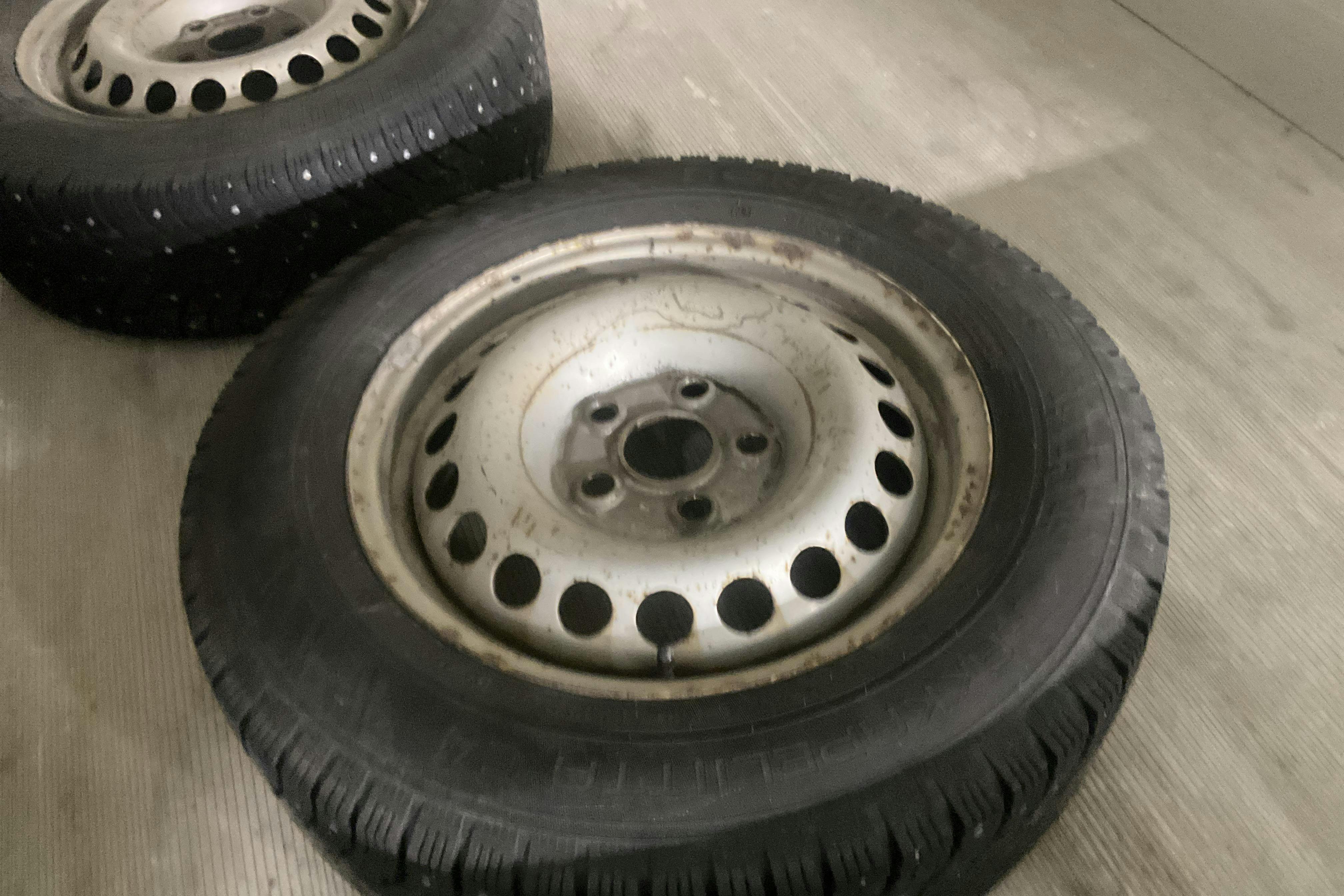 Vehicle Image 11