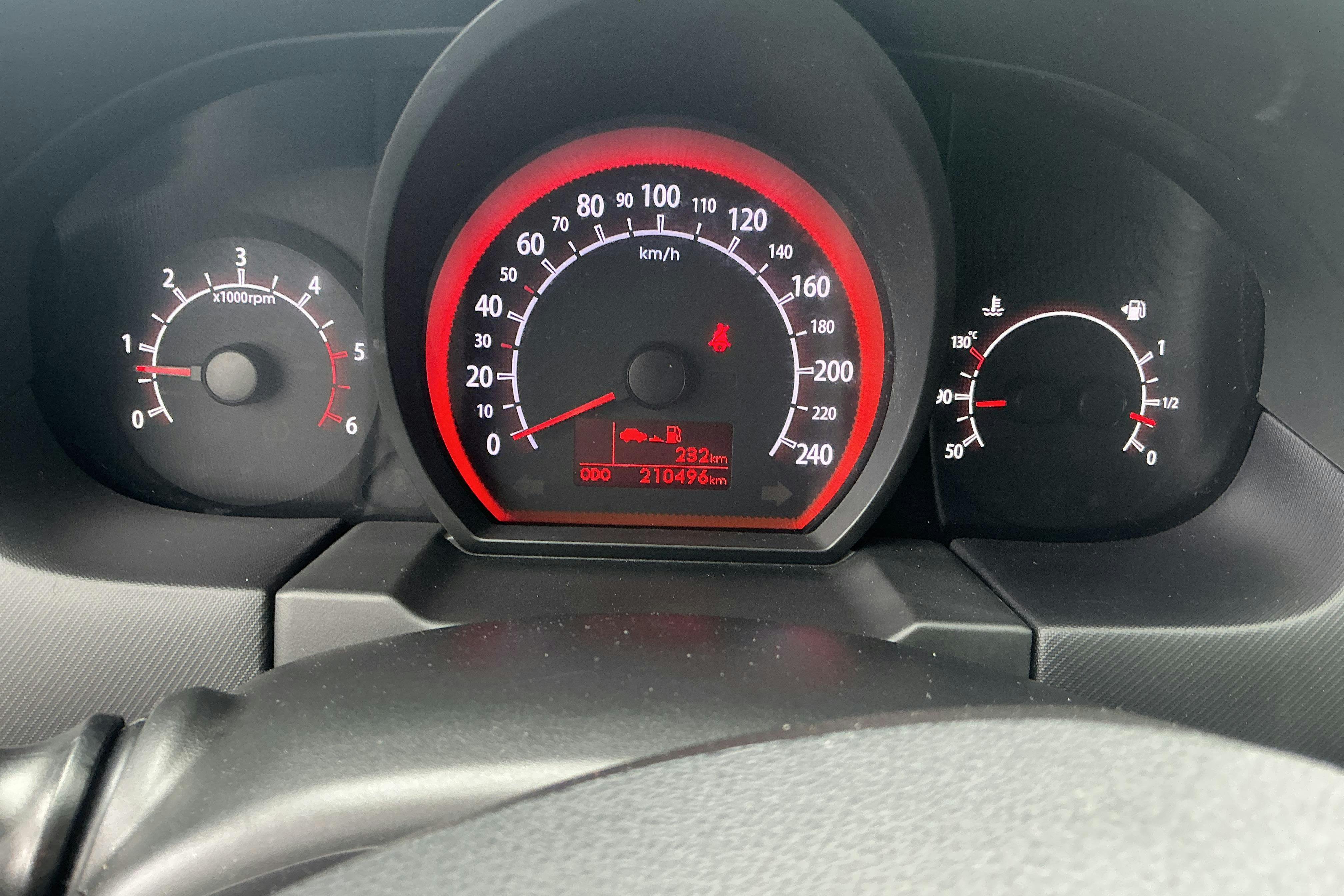 Vehicle Image 10