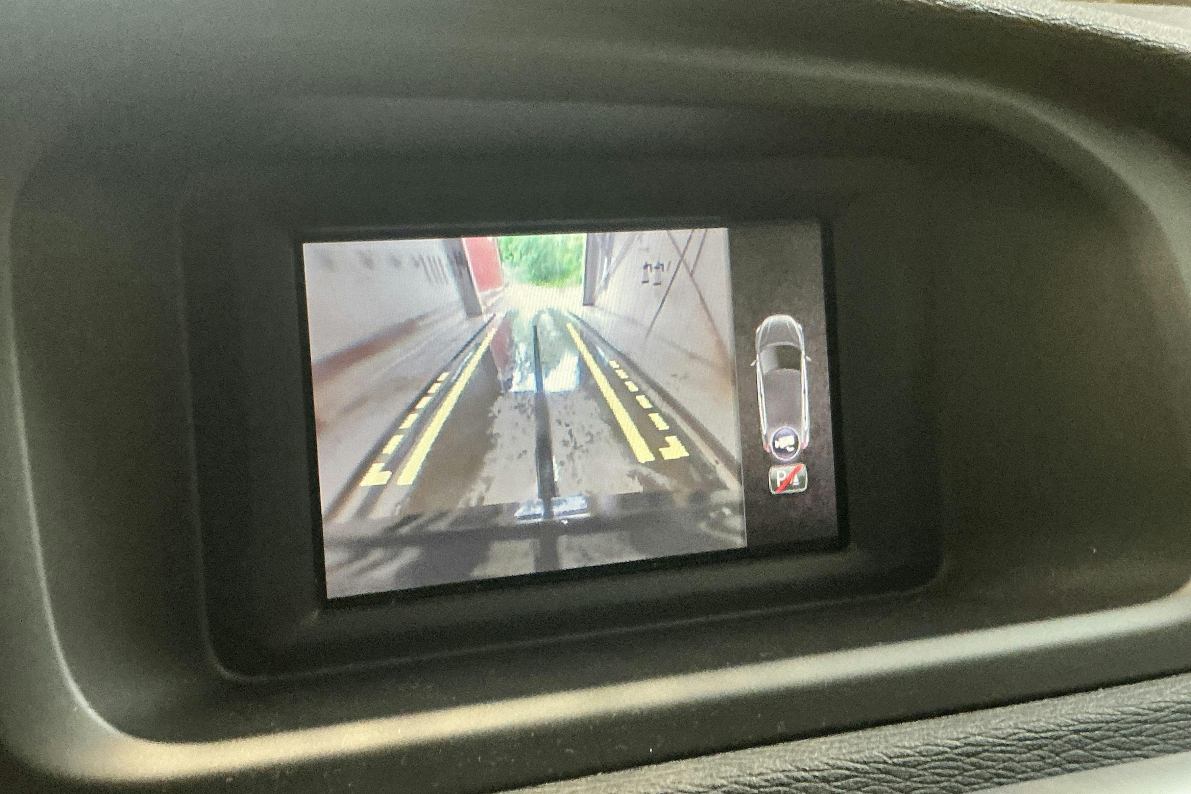 Vehicle Image 11