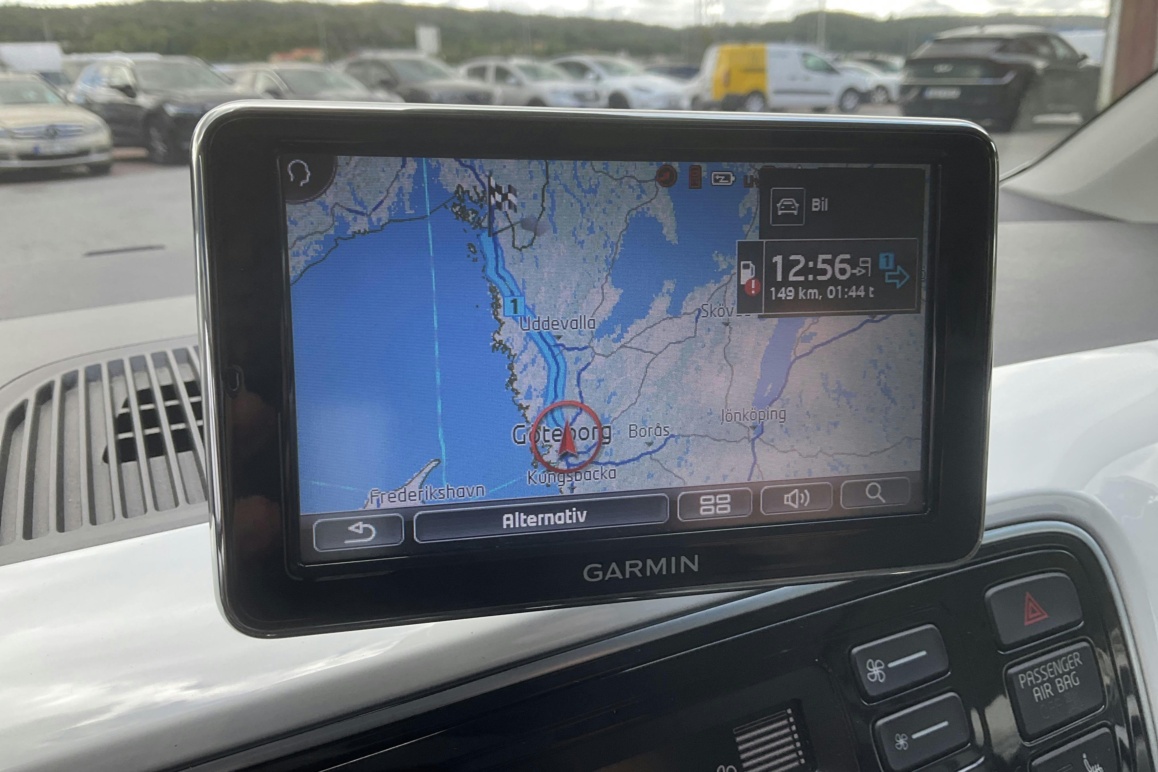 Vehicle Image 12