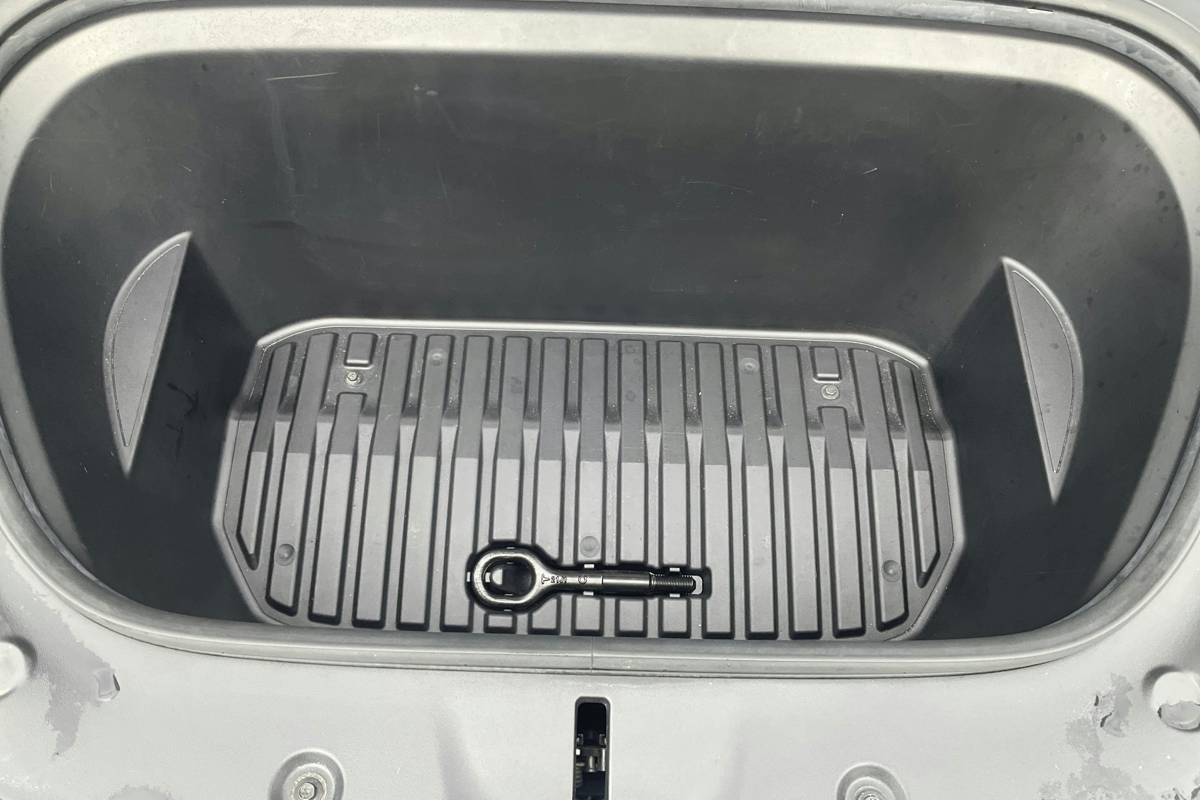 Vehicle Image 17