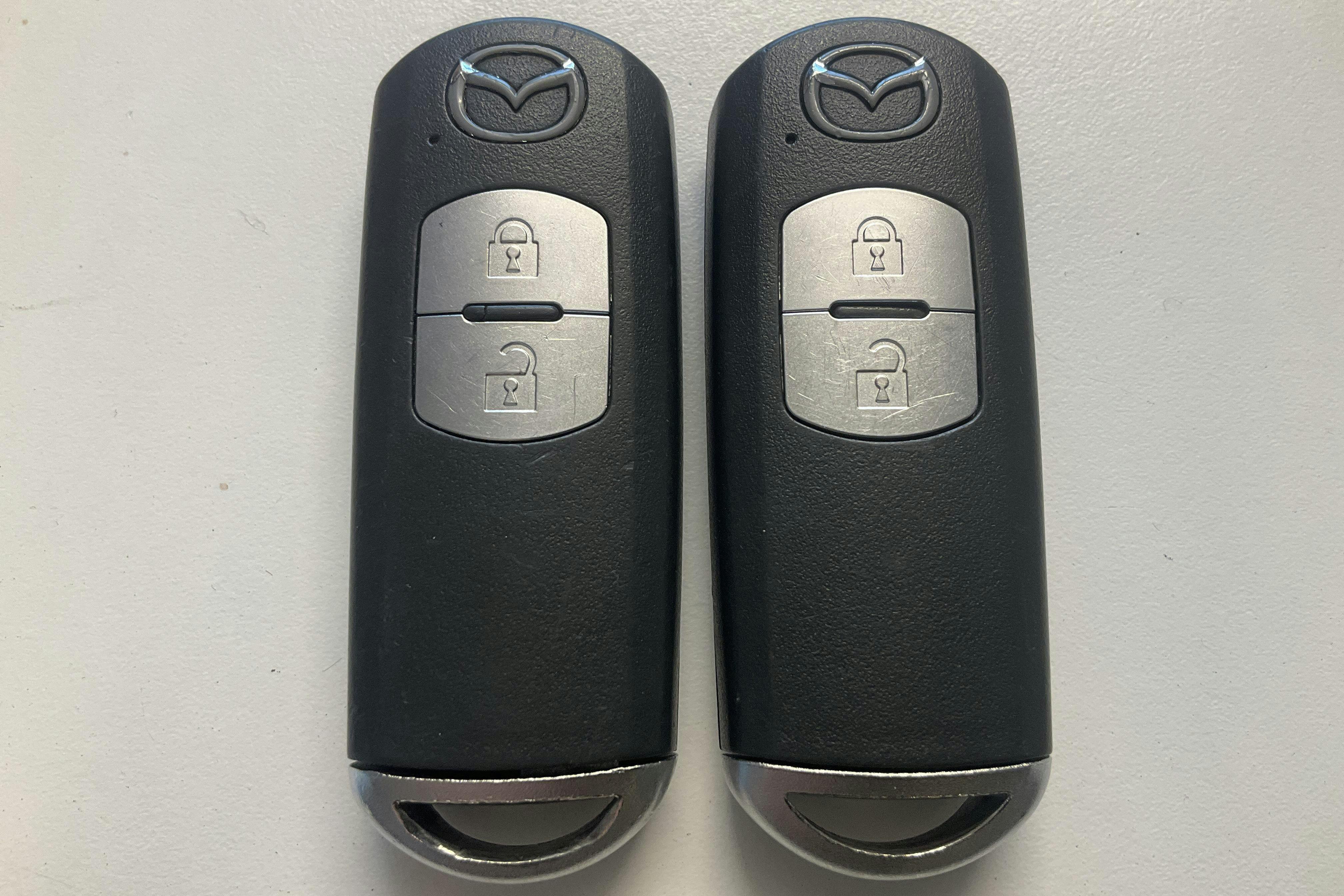 Vehicle Image 16