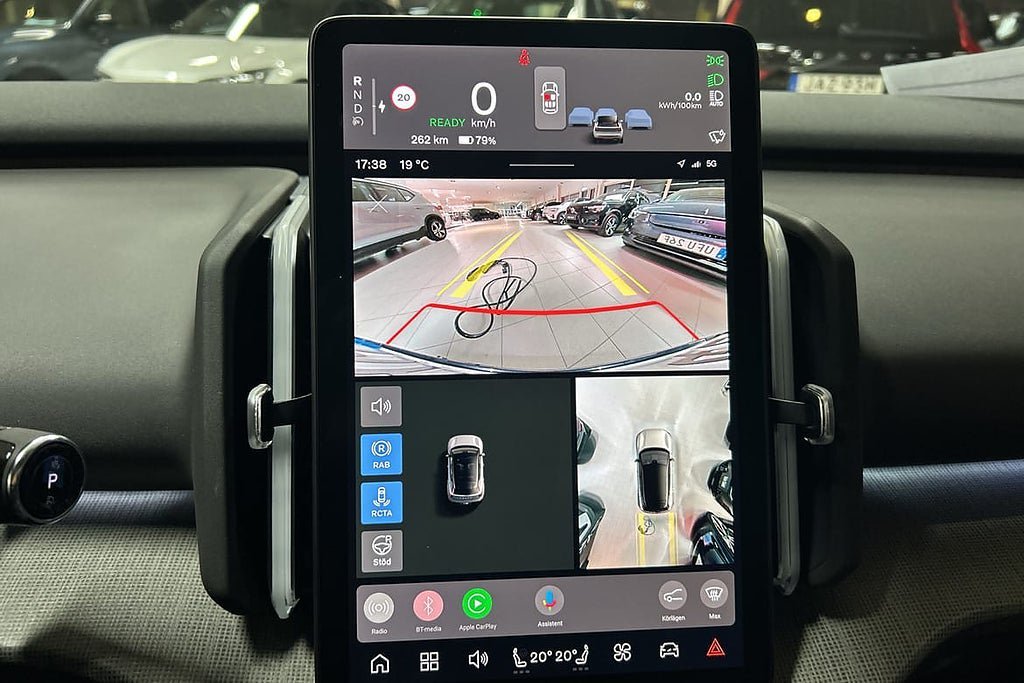Vehicle Image 20