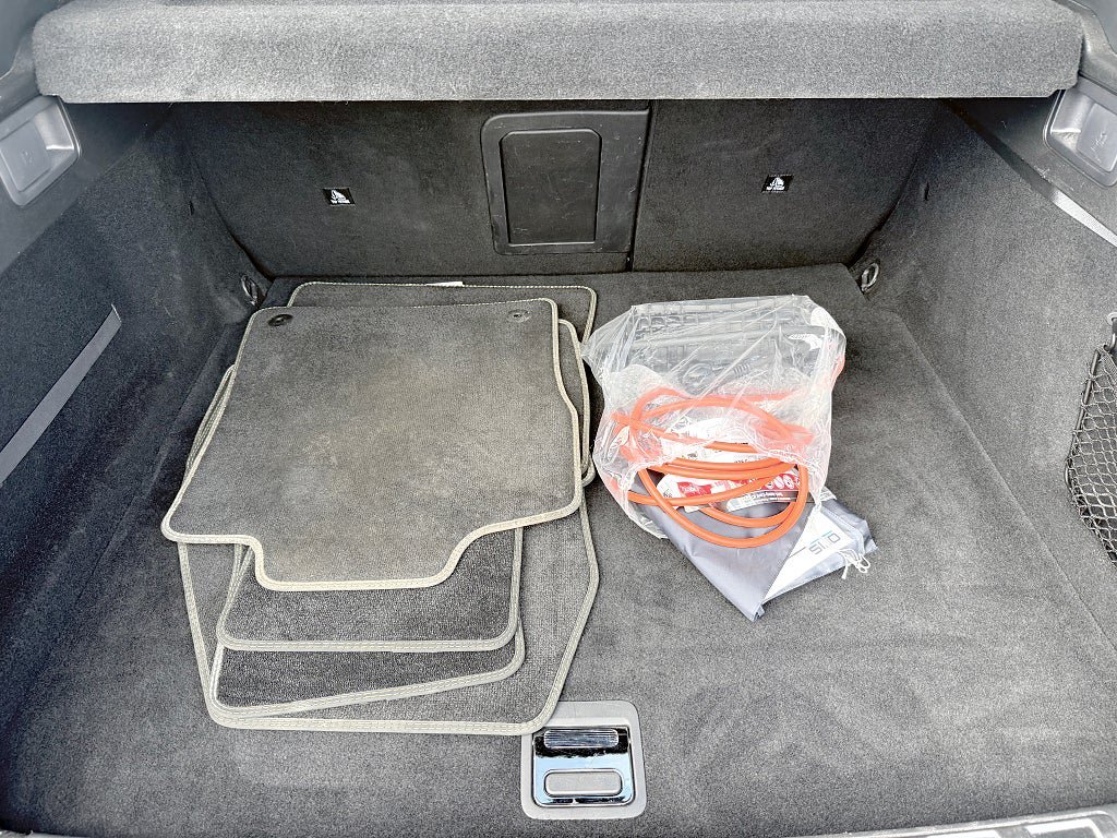 Vehicle Image 22