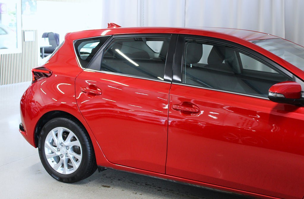 Vehicle Image 11