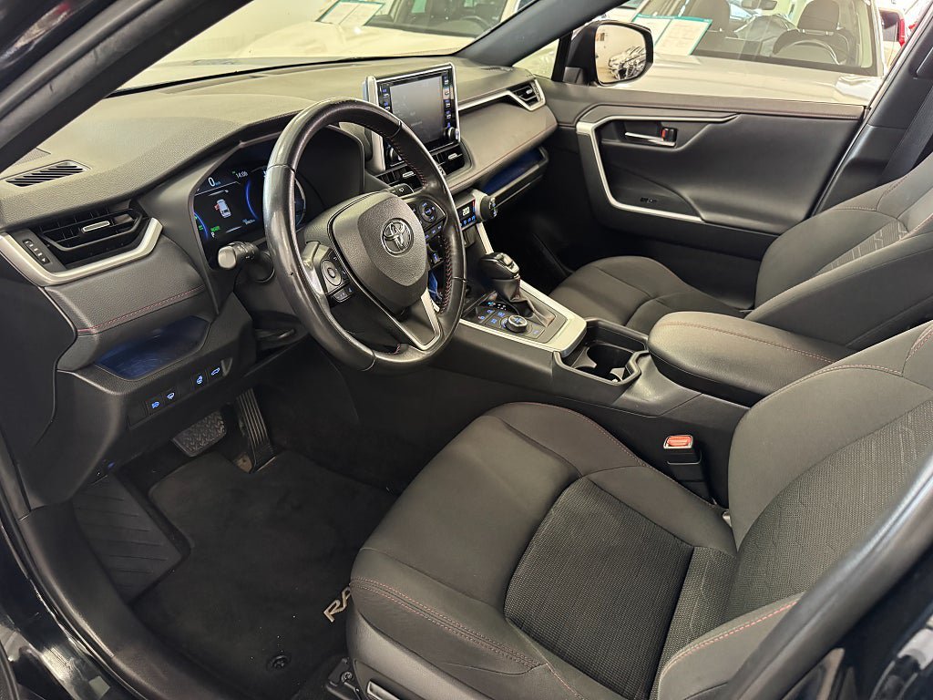 Vehicle Image 20