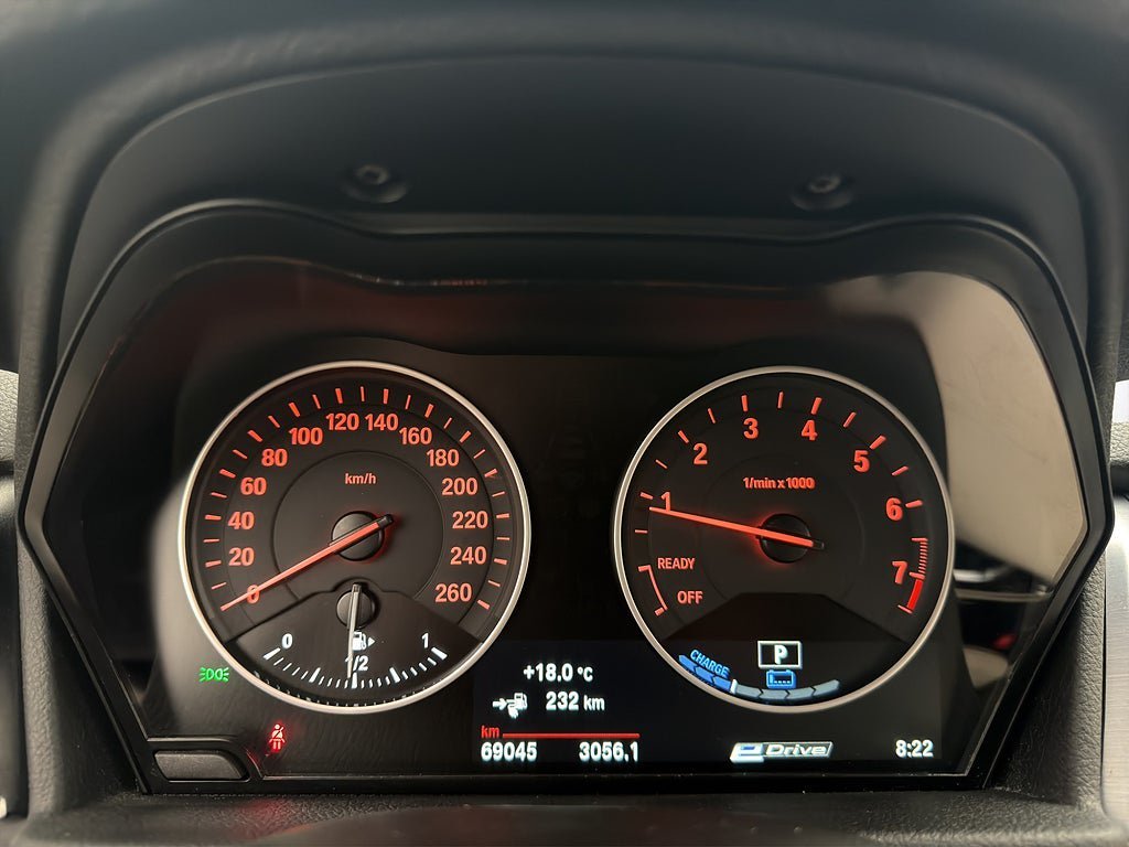 Vehicle Image 17