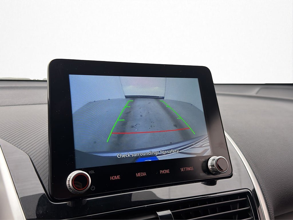 Vehicle Image 18