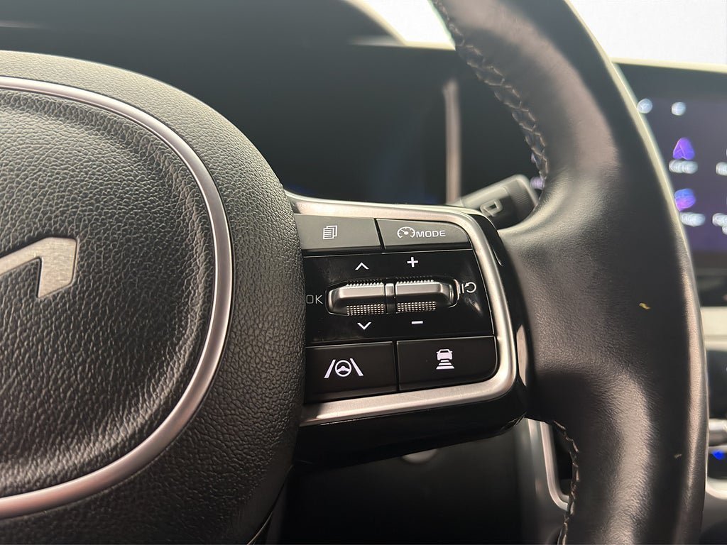 Vehicle Image 27