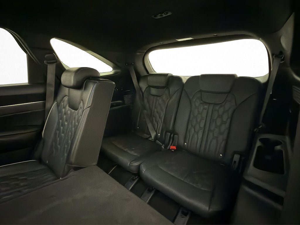 Vehicle Image 34