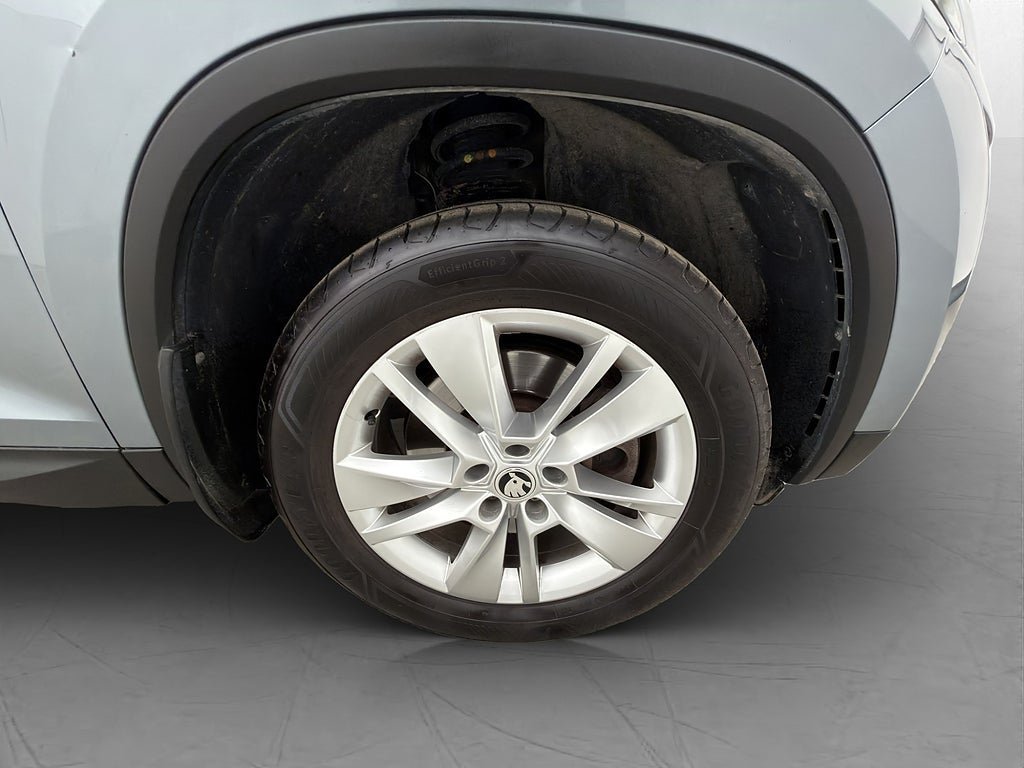 Vehicle Image 35
