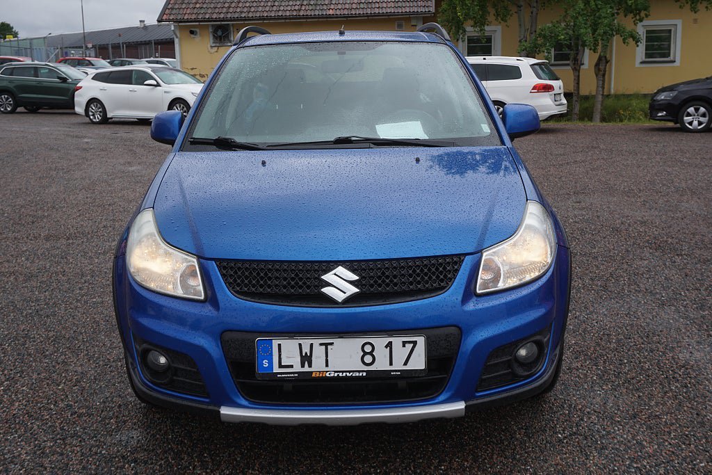 Vehicle Image 8