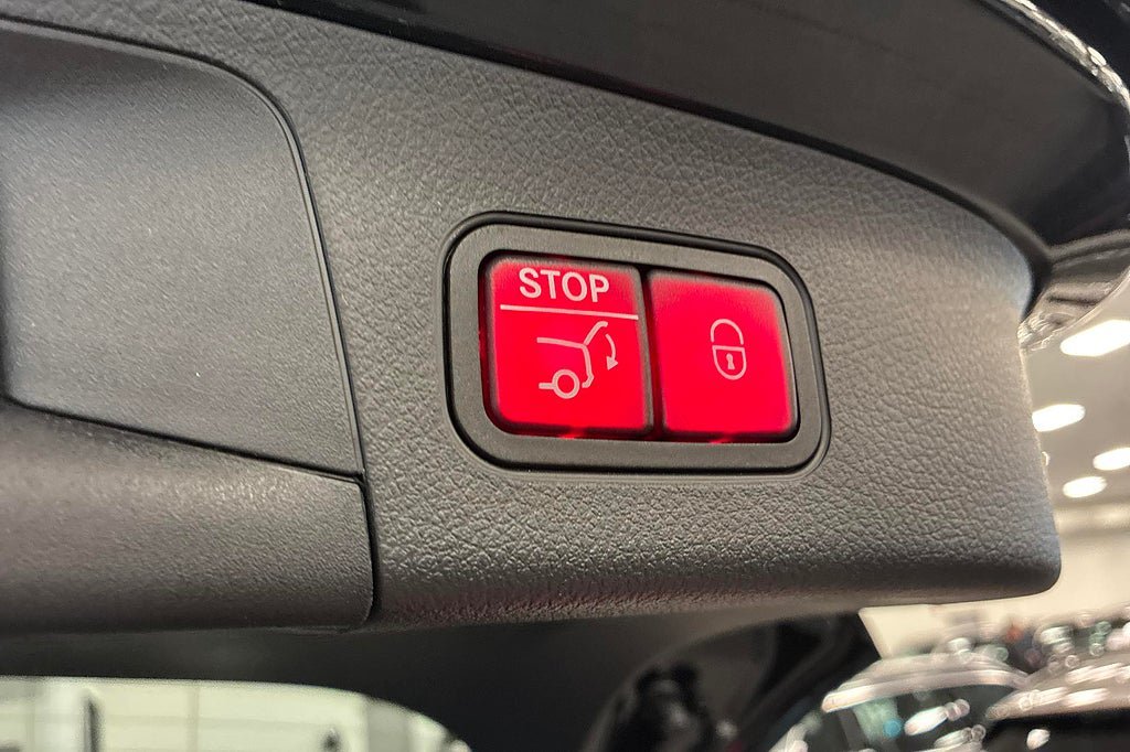 Vehicle Image 28