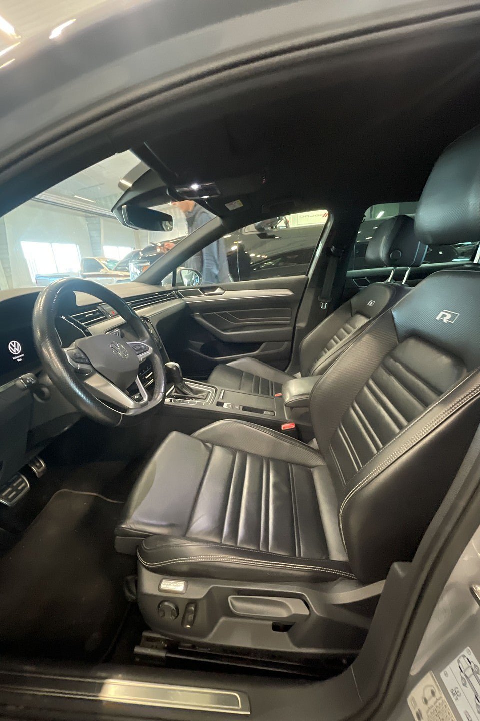 Vehicle Image 8
