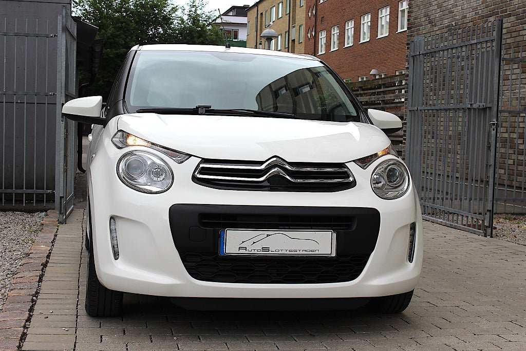 Vehicle Image 7