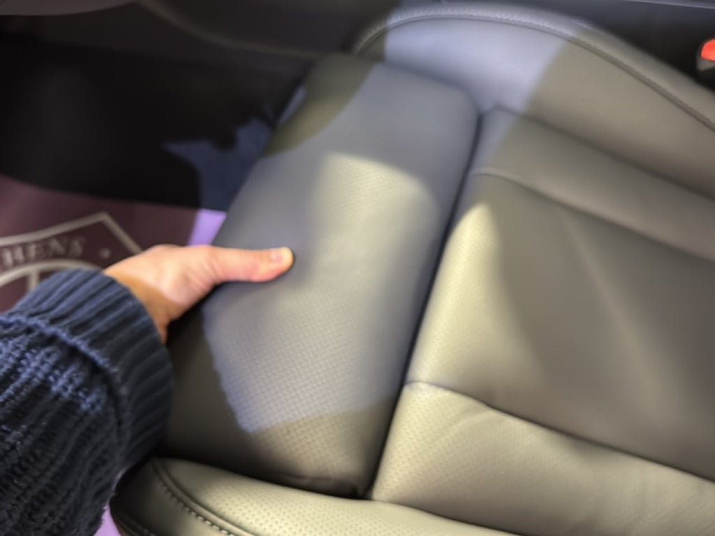 Vehicle Image 22