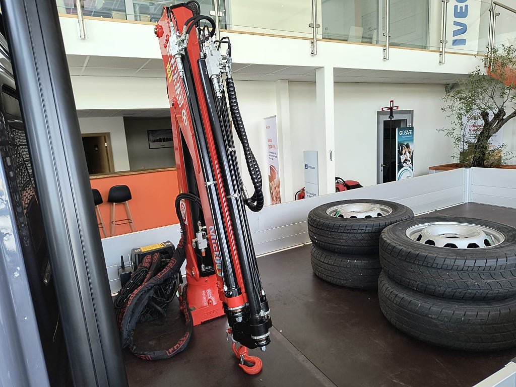 Vehicle Image 10