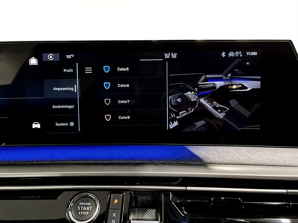 Vehicle Image 14