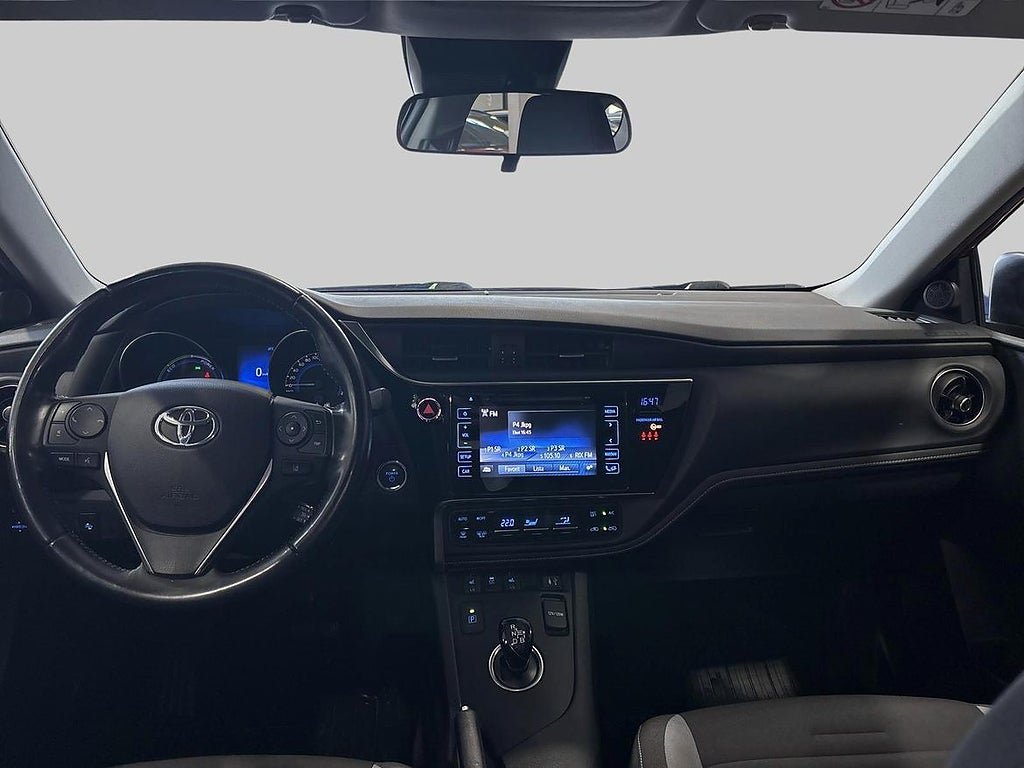 Vehicle Image 11