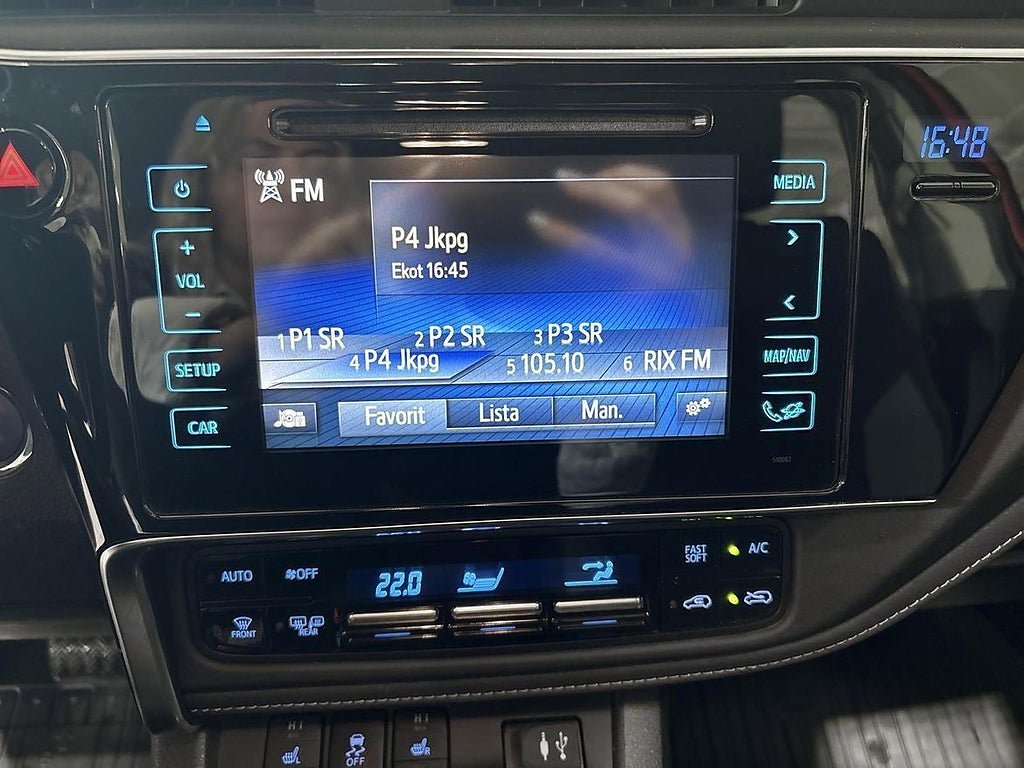 Vehicle Image 15