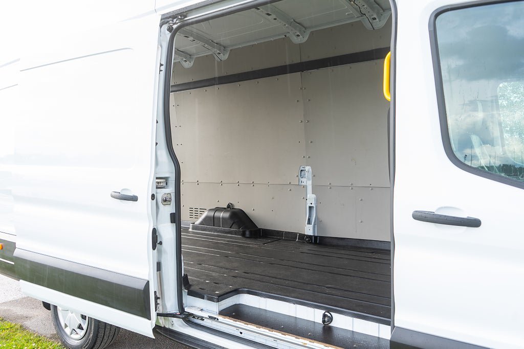 Vehicle Image 15