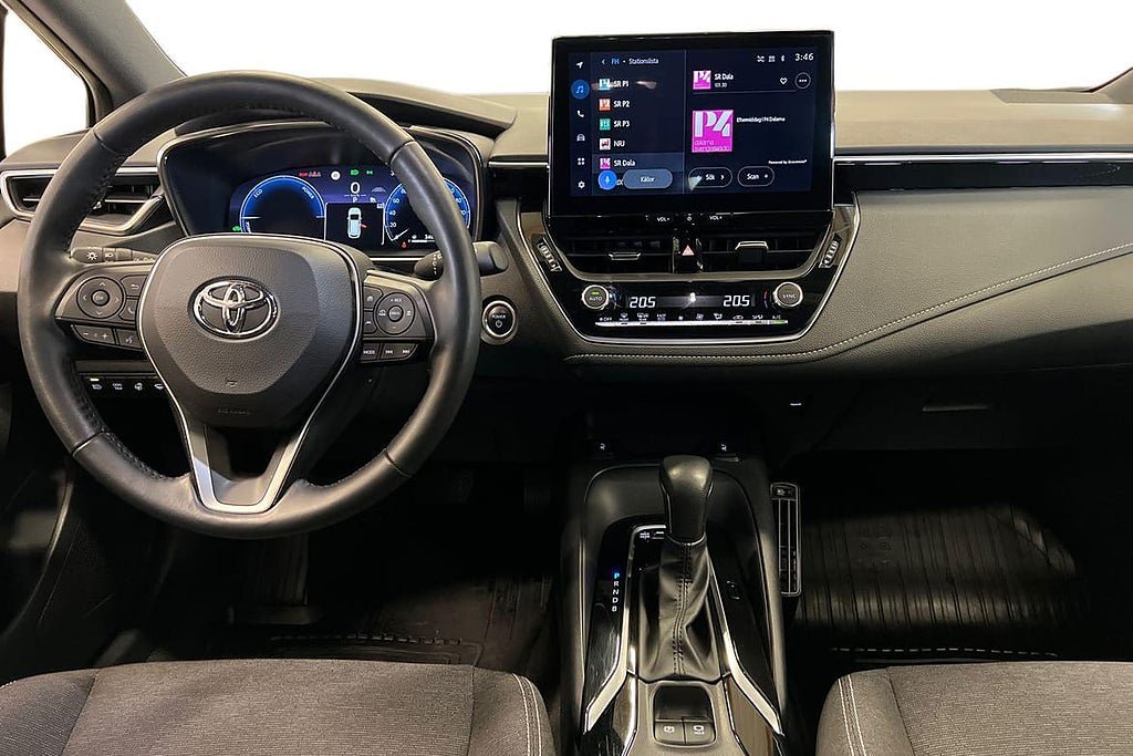 Vehicle Image 8