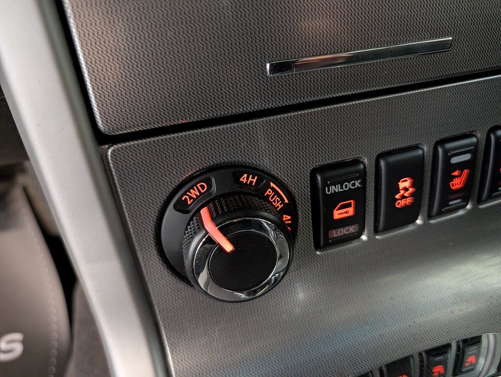 Vehicle Image 12