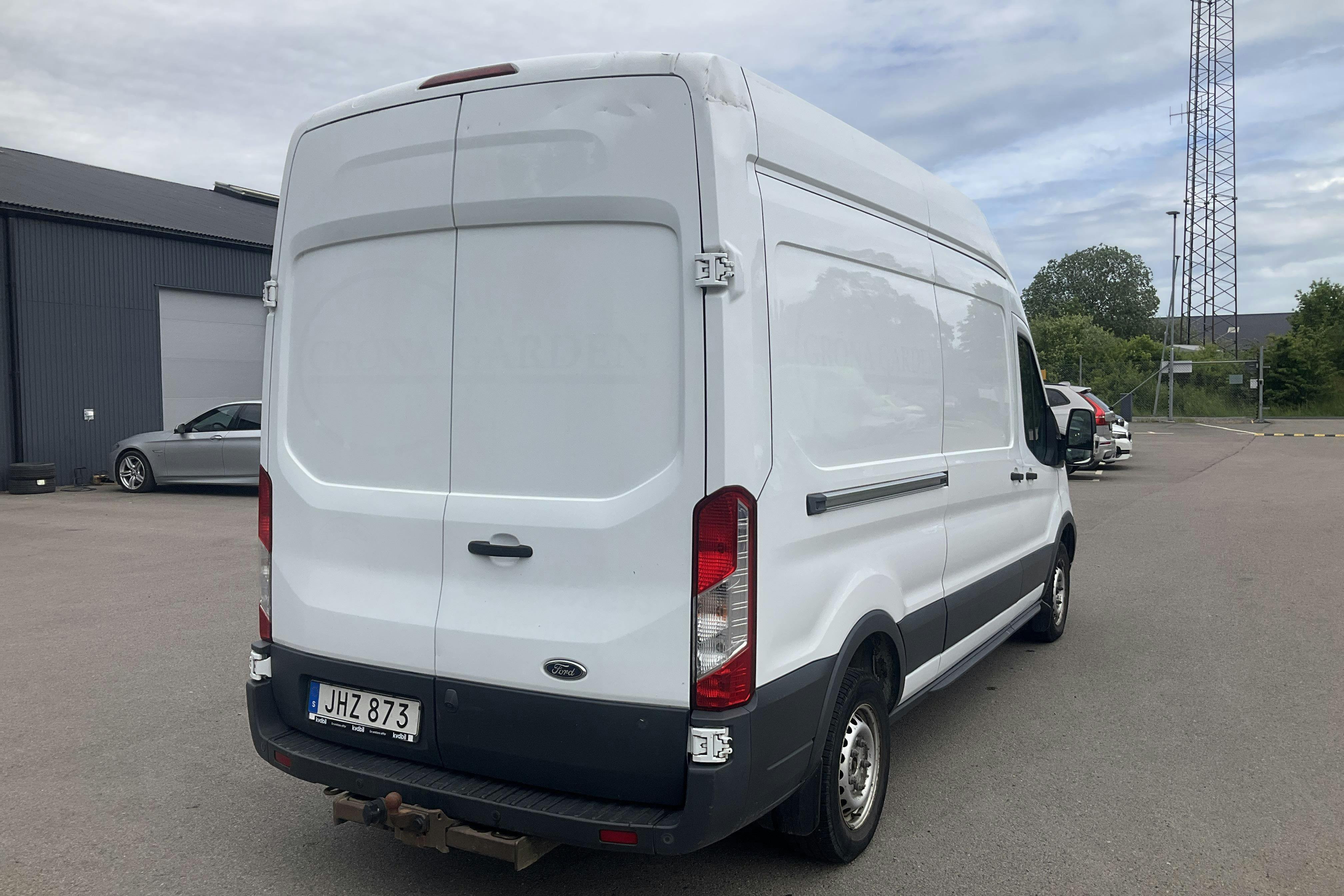 Vehicle Image 3