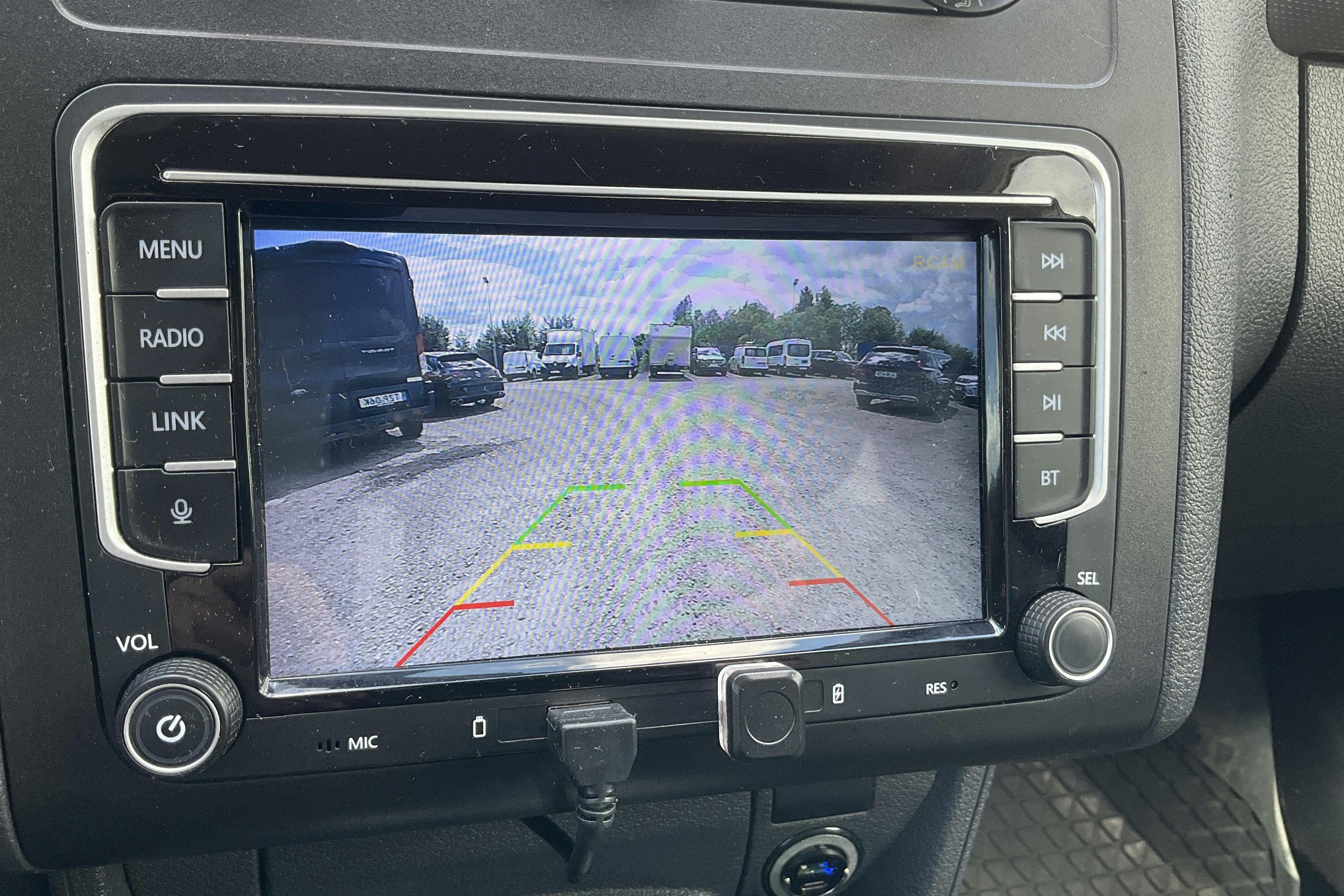 Vehicle Image 11