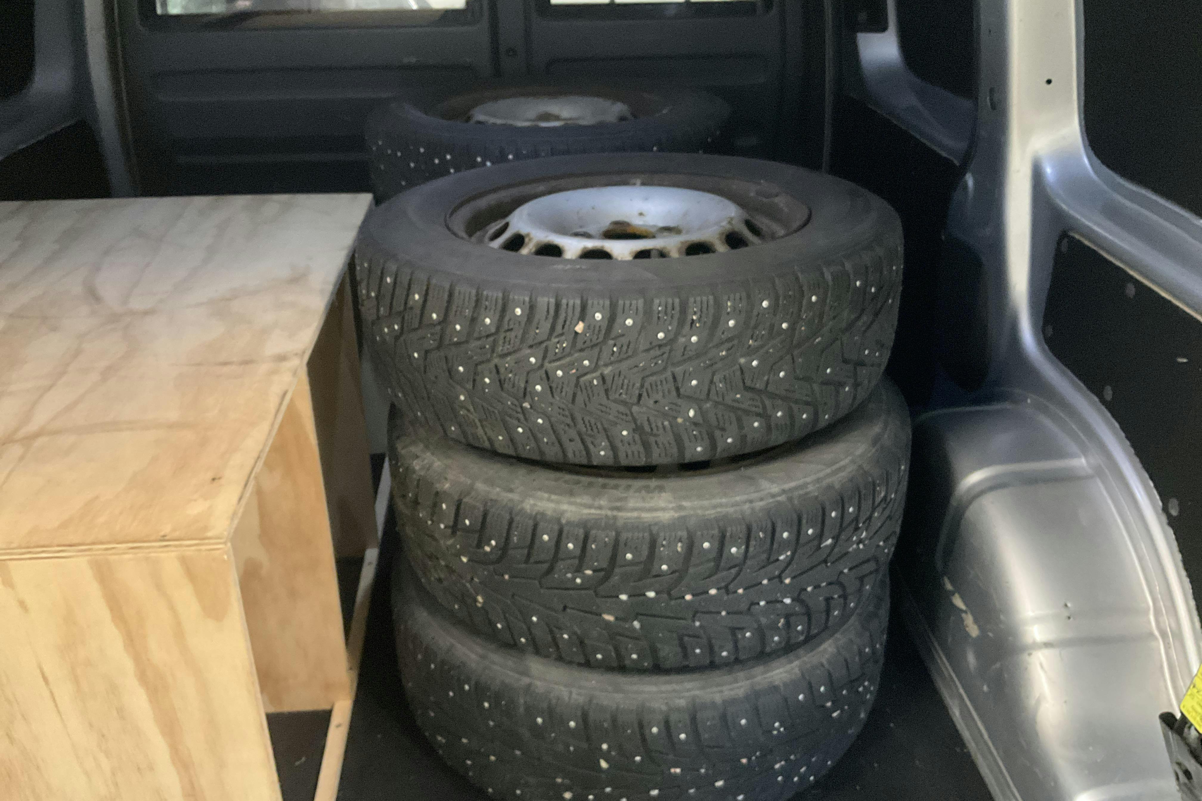 Vehicle Image 14