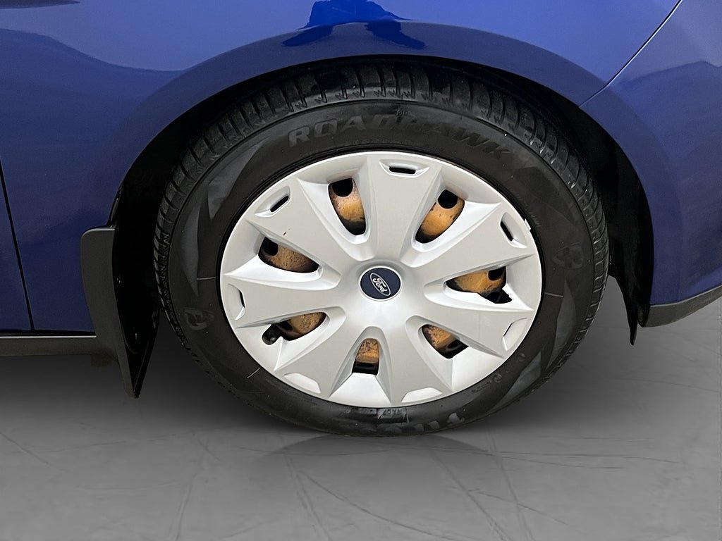 Vehicle Image 24