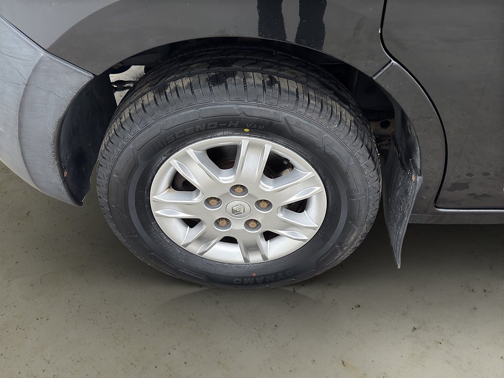 Vehicle Image 28