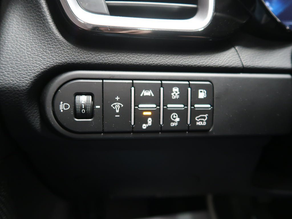 Vehicle Image 35