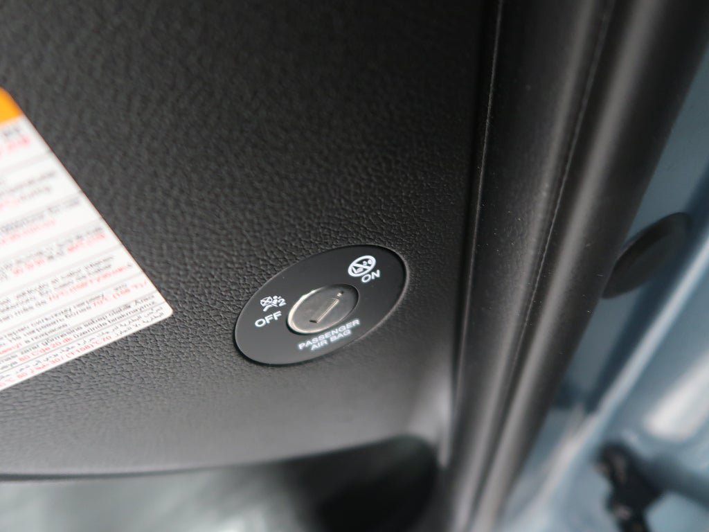 Vehicle Image 38