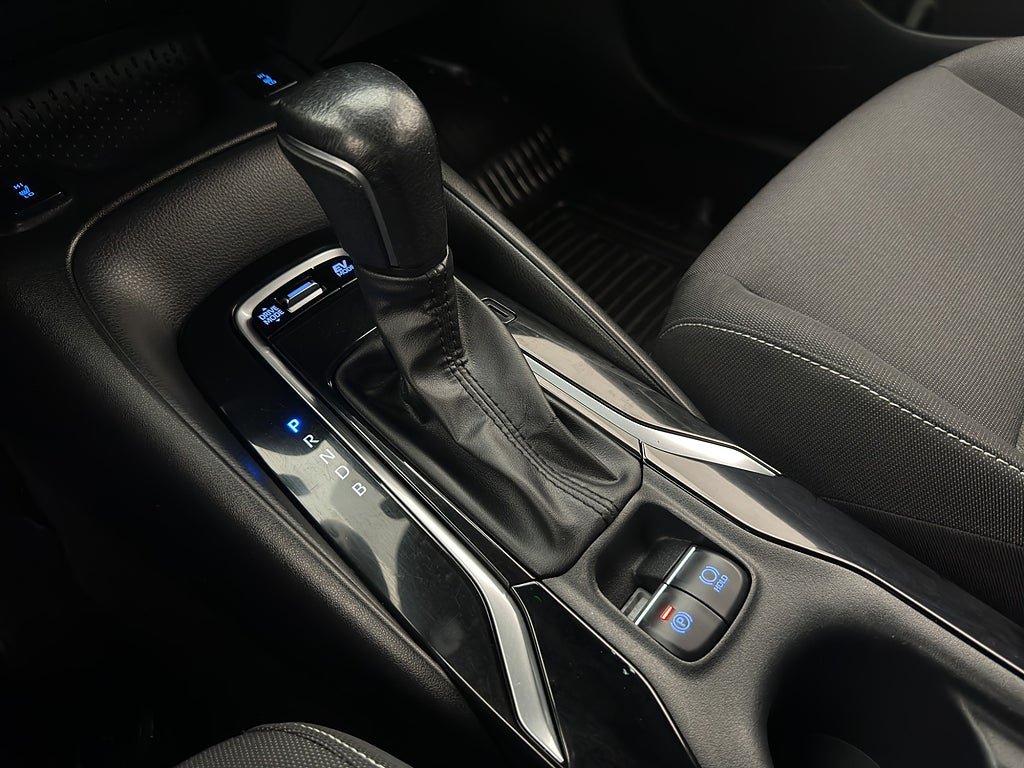 Vehicle Image 18