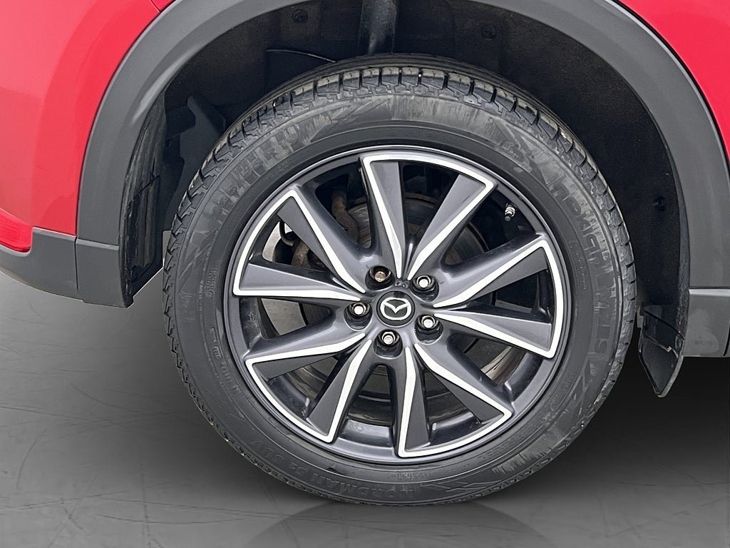 Vehicle Image 36