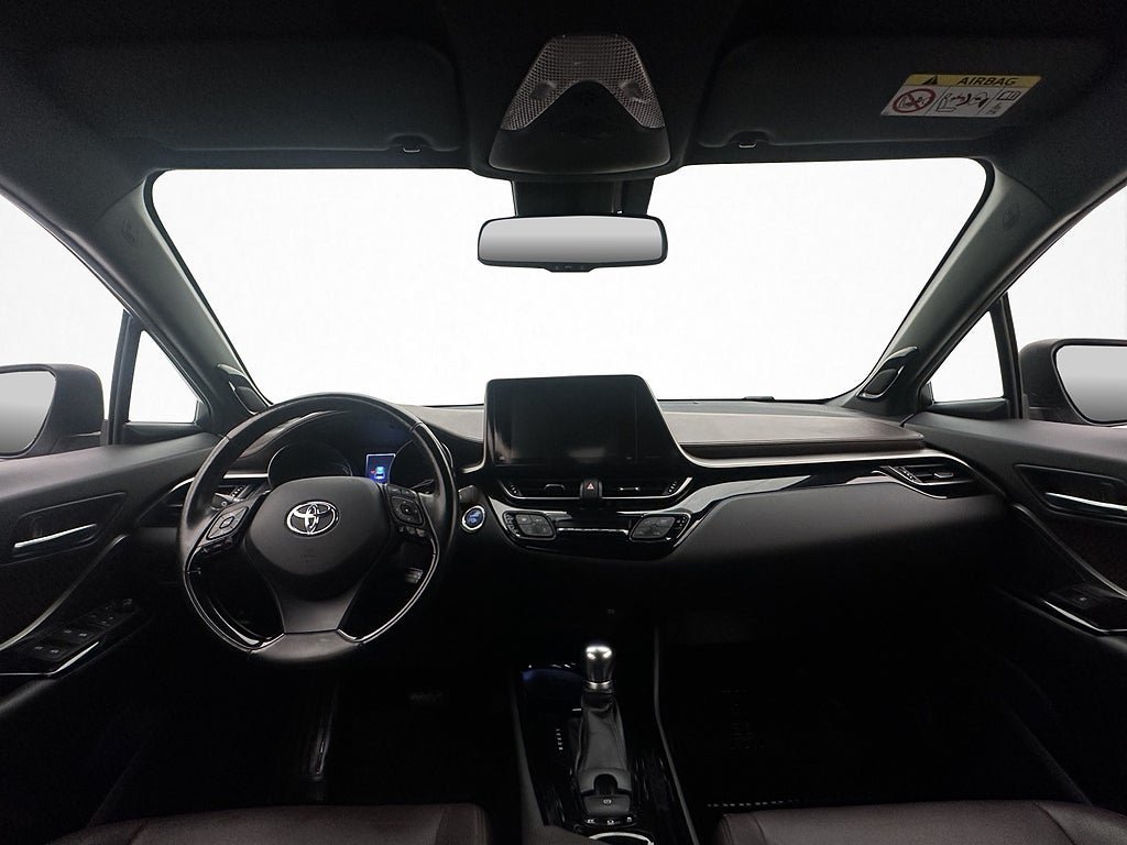 Vehicle Image 13